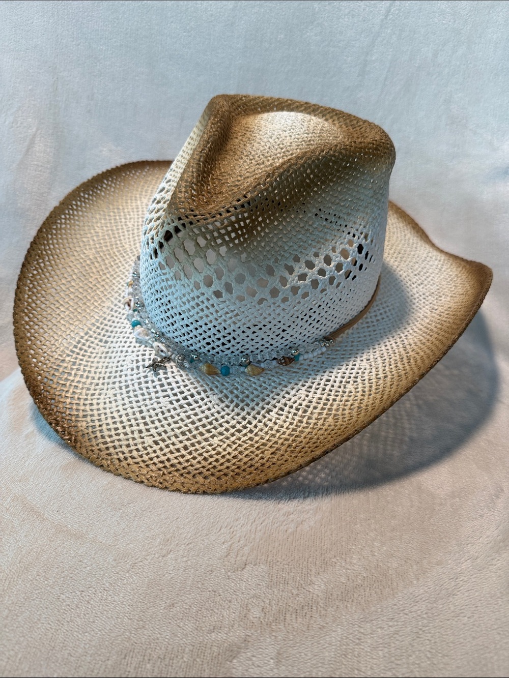 Down N Dirty Women’s Western Cowboy Hat 🤠 White Ombré Beaded Seashell 🐚 , Medium
